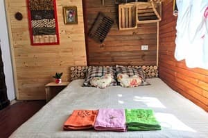 Частная усадьба Дім мандрівника. Эконом двухместный Горница с печкой 1