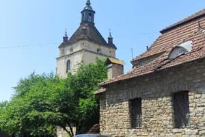 Дворівневі Лофт-Апартаменти у Старому місті 1