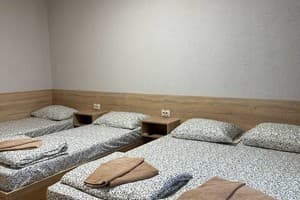 Отель Каприз. Стандарт 4-местный  12