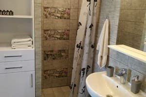 Гостиный двор Родинний Маєток Family Estate. Коттедж двухместный Семейный у каньона (К2) терраса, сауна, бассейн 23