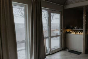 Гостиный двор Родинний Маєток Family Estate. Коттедж двухместный у каньона (К1), терраса, сауна, бассейн. 8