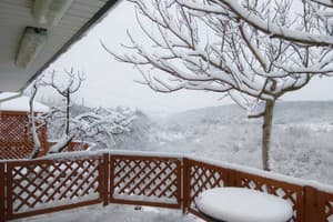 Гостиный двор Родинний Маєток Family Estate. Коттедж двухместный у каньона (К1), терраса, сауна, бассейн. 10