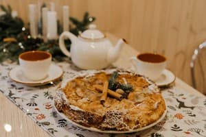 Гостиный двор Родинний Маєток Family Estate. Коттедж двухместный у каньона (К1), терраса, сауна, бассейн. 12