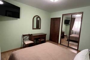 Гостиный двор Spadok. Делюкс двухместный с кроватью размера king-size 5