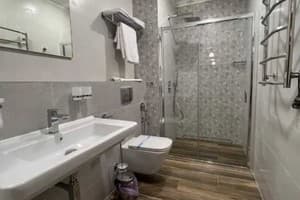 Гостиный двор Spadok. Люкс двухместный с кроватью размера king-size 10