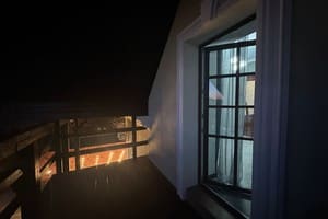 Отель У Доминикана. Полулюкс двухместный с балконом (2+1) 14