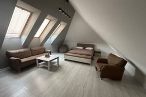 Отель У Доминикана. Улучшенный двухместный №9 Крыши старого города 3