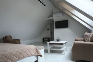 Отель У Доминикана. Улучшенный двухместный №9 Крыши старого города 6