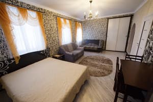 Гостиный двор У Ратуши. Апартаменты 4-местный № 7 4