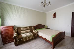 Гостиный двор У Ратуши. Апартаменты трехместный № 5 3